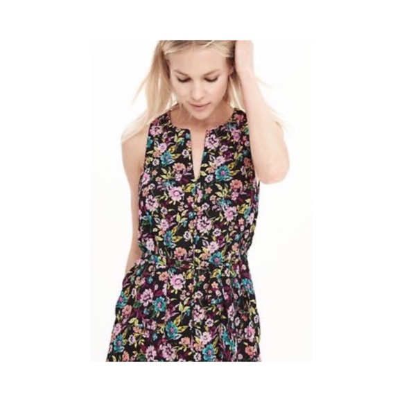 Banana Republic Dresses & Skirts - Banana Republic • Floral Layer Dress